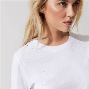 NWOT ALO YOGA ripped white short sleeve tee white